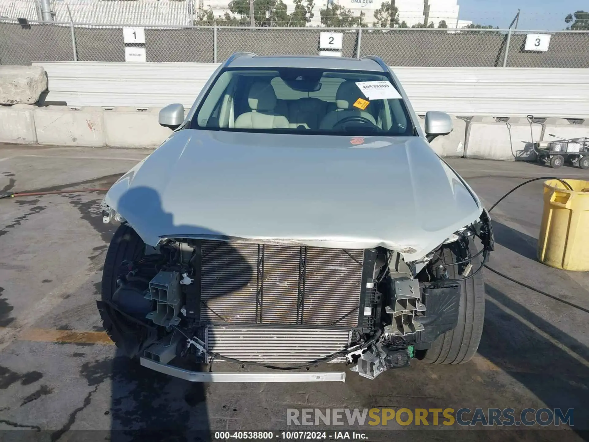 12 Photograph of a damaged car YV4BR0CL7N1814892 VOLVO XC90 RECHARGE PLUG-IN HYBRID 2022