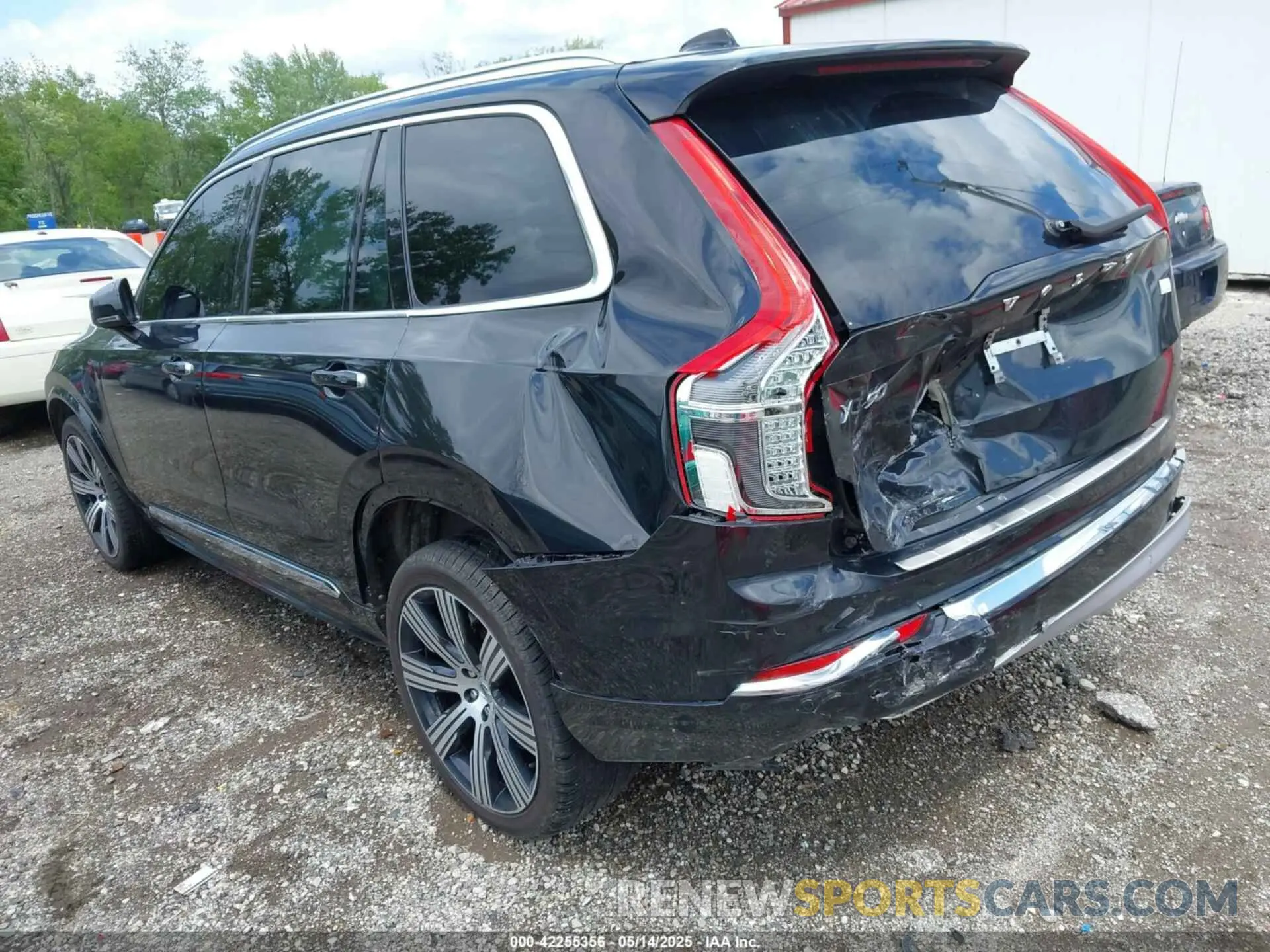 3 Photograph of a damaged car YV4BR0CL8N1792448 VOLVO XC90 RECHARGE PLUG-IN HYBRID 2022