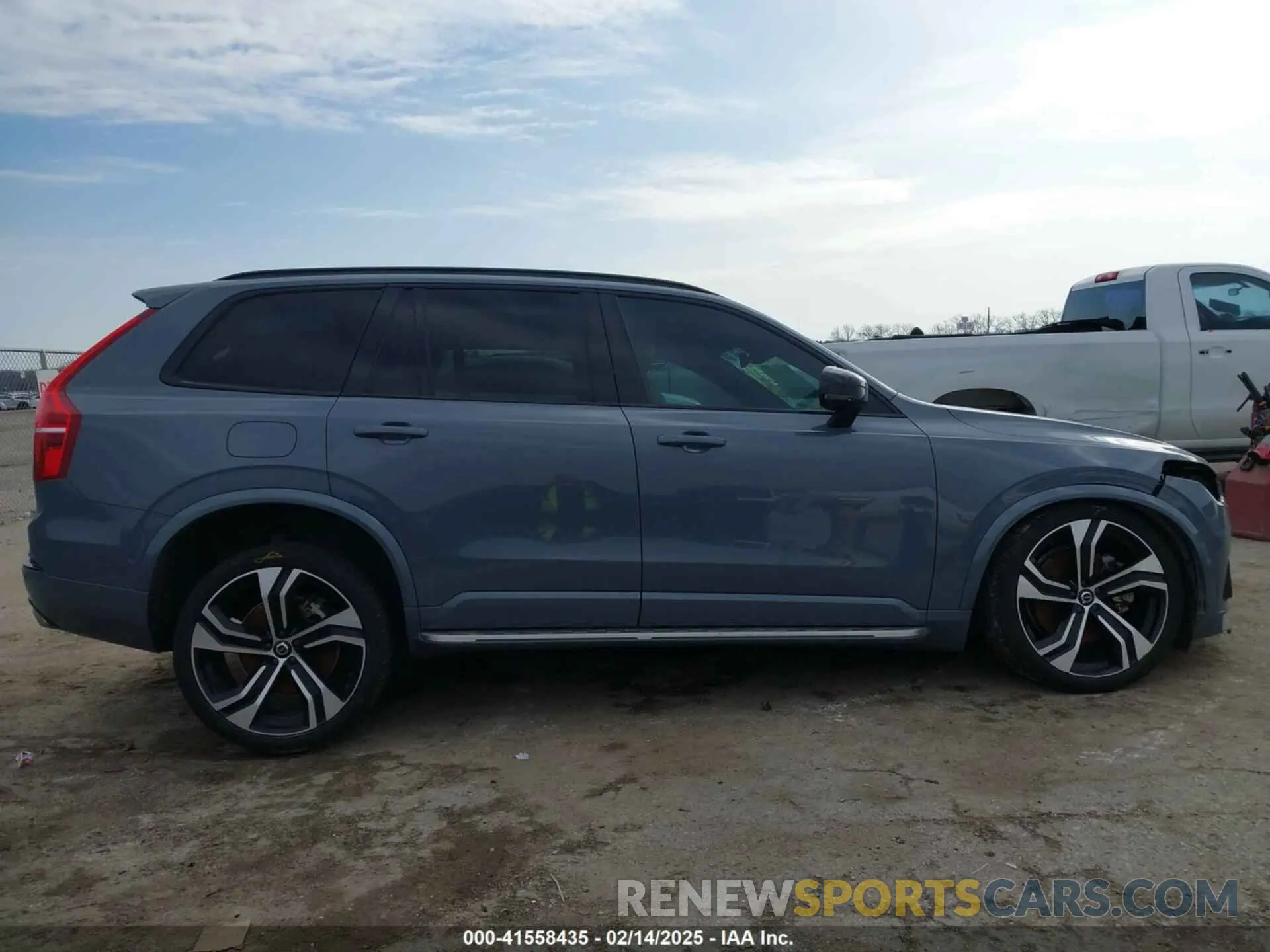14 Photograph of a damaged car YV4BR0CM8N1816644 VOLVO XC90 RECHARGE PLUG-IN HYBRID 2022