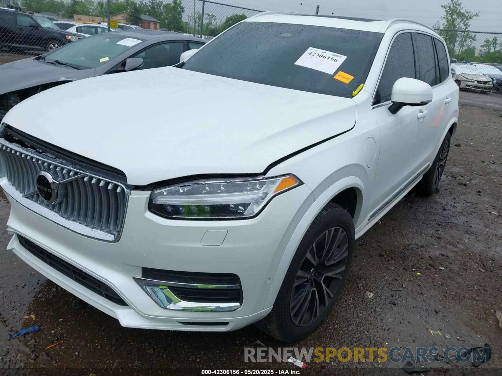 2 Photograph of a damaged car YV4H600N0P1982255 VOLVO XC90 RECHARGE PLUG-IN HYBRID 2023