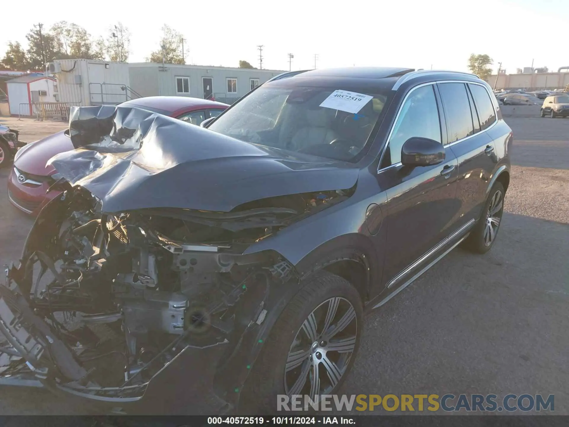 2 Photograph of a damaged car YV4H60CN8P1932165 VOLVO XC90 RECHARGE PLUG-IN HYBRID 2023