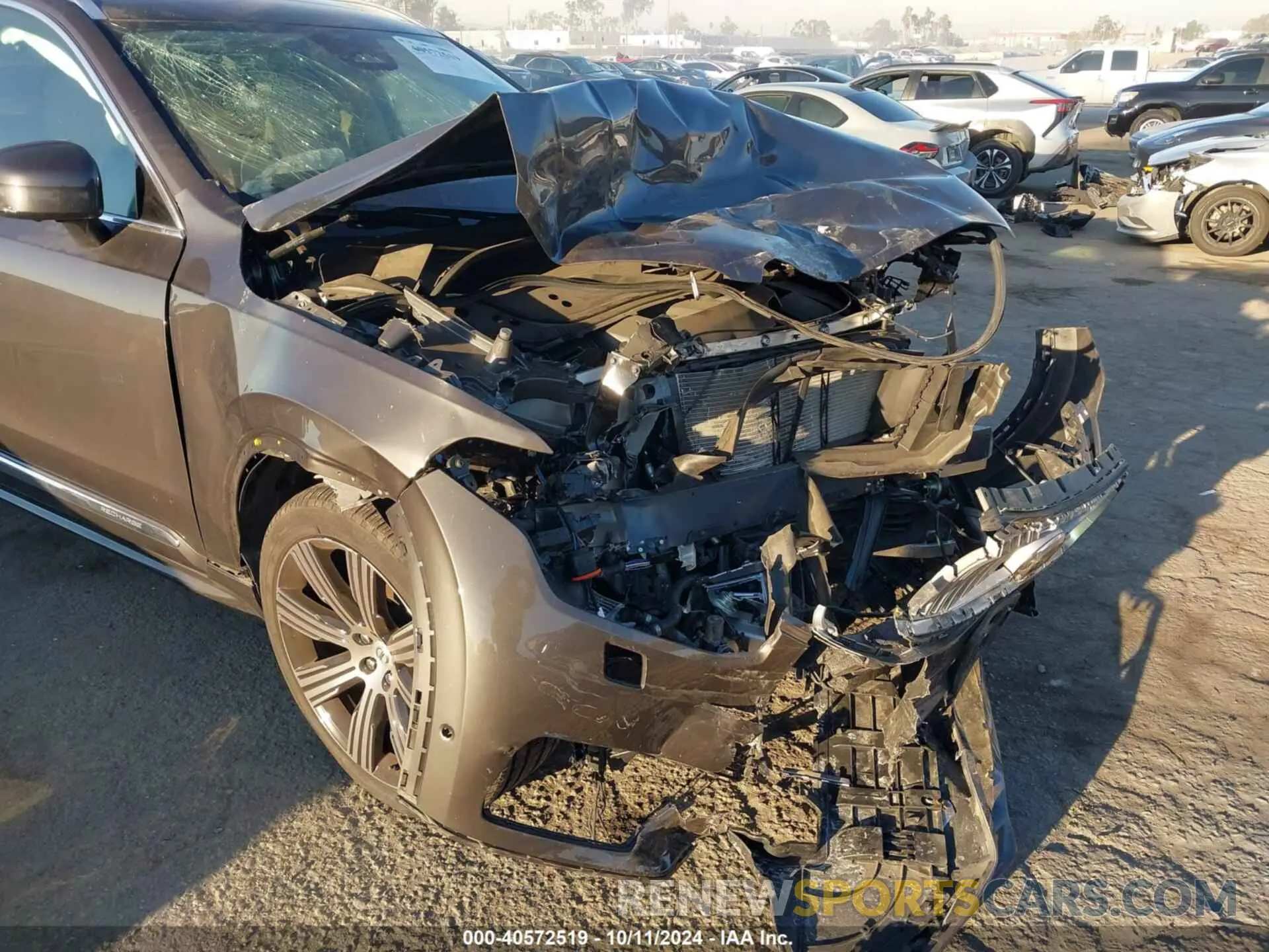 6 Photograph of a damaged car YV4H60CN8P1932165 VOLVO XC90 RECHARGE PLUG-IN HYBRID 2023
