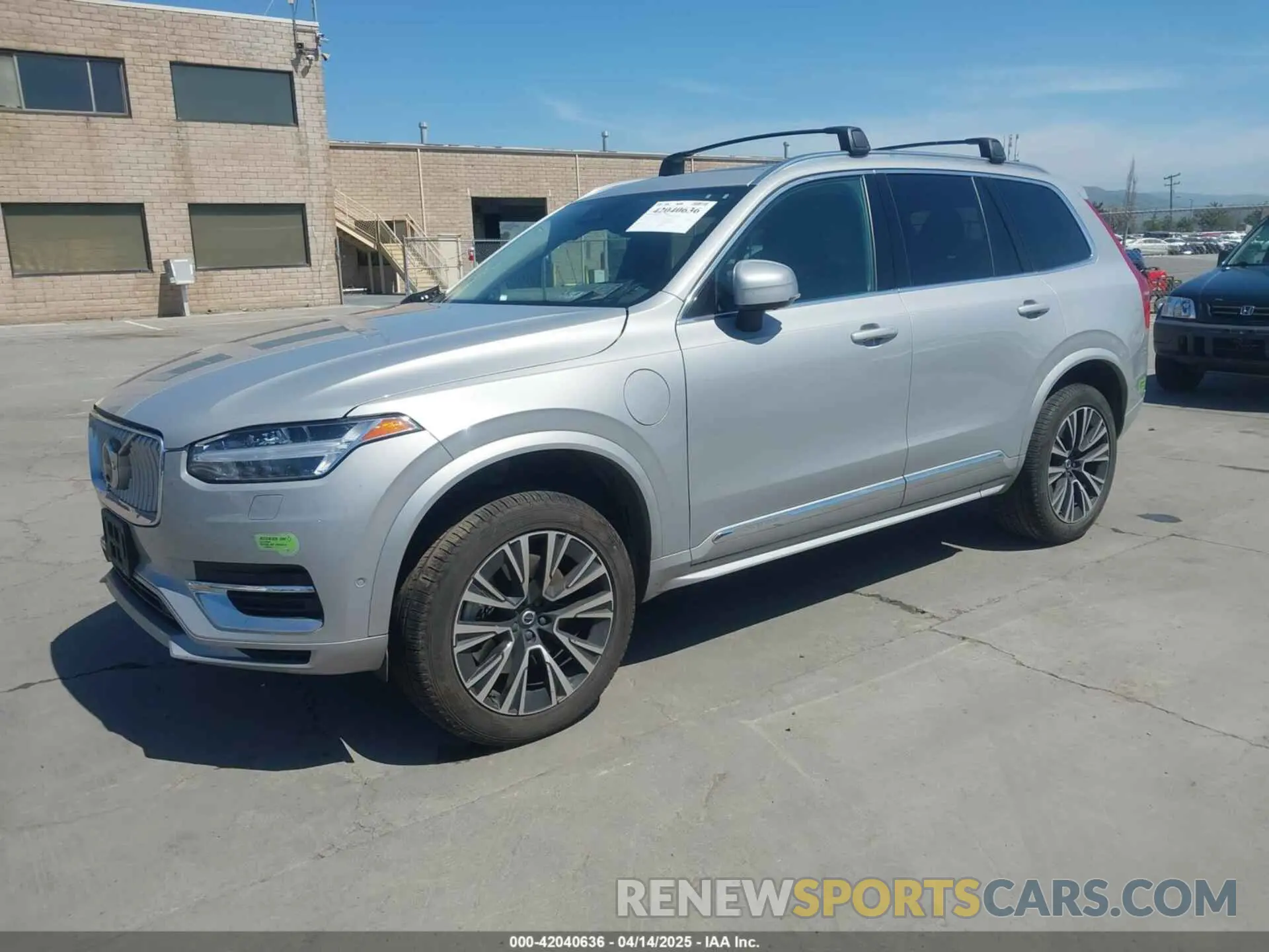 2 Photograph of a damaged car YV4H60CN8P1964324 VOLVO XC90 RECHARGE PLUG-IN HYBRID 2023