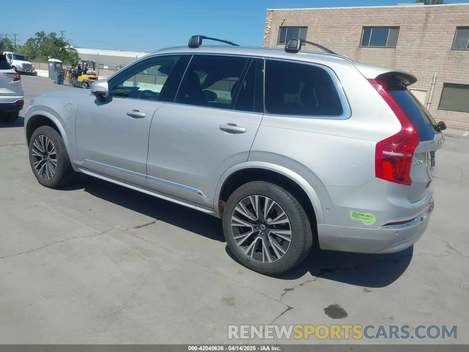 3 Photograph of a damaged car YV4H60CN8P1964324 VOLVO XC90 RECHARGE PLUG-IN HYBRID 2023