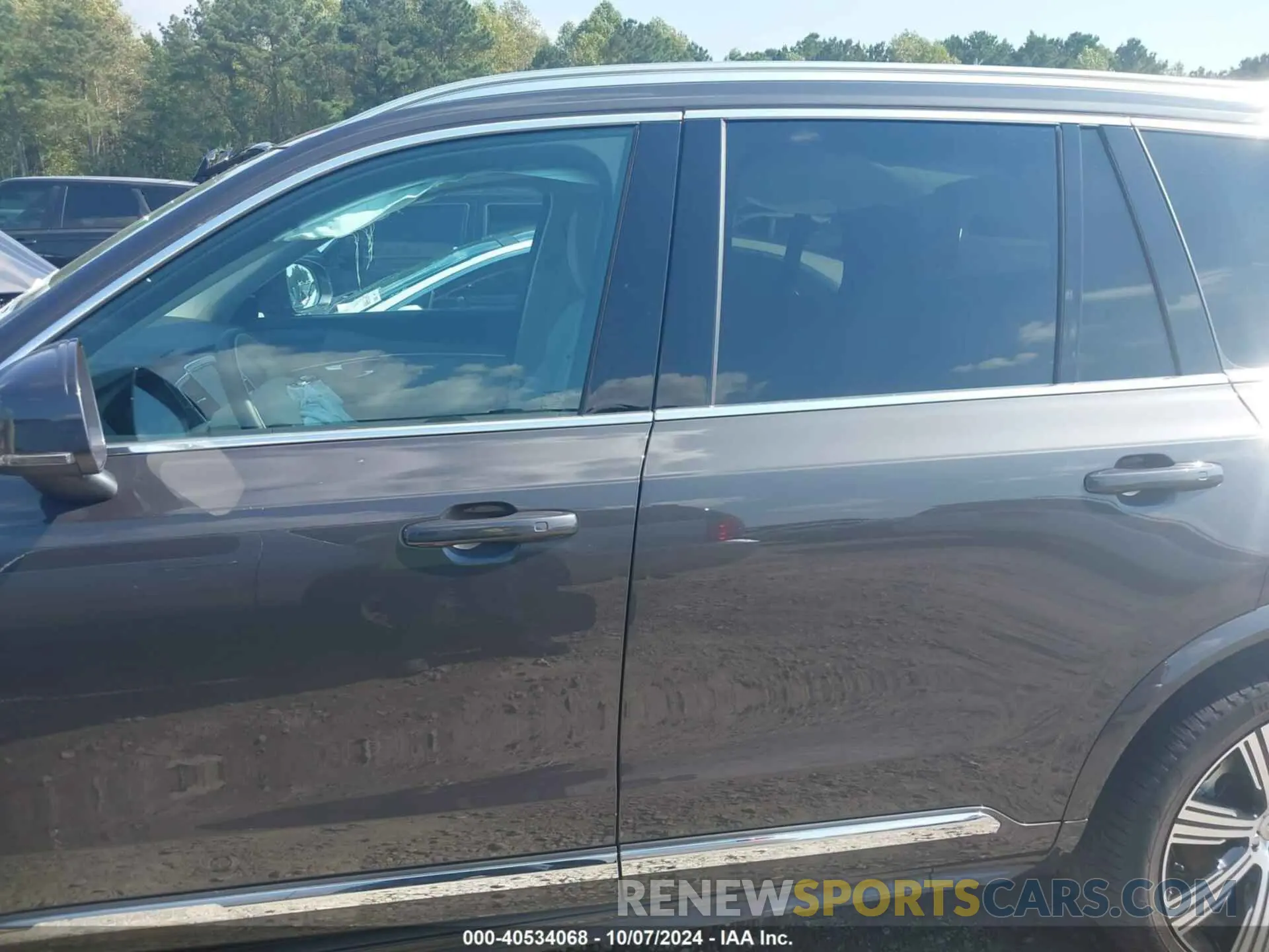 14 Photograph of a damaged car YV4H60CE0R1151711 VOLVO XC90 RECHARGE PLUG-IN HYBRID 2024