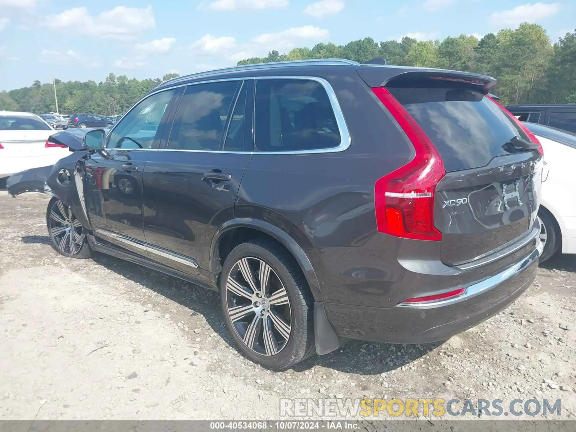 3 Photograph of a damaged car YV4H60CE0R1151711 VOLVO XC90 RECHARGE PLUG-IN HYBRID 2024