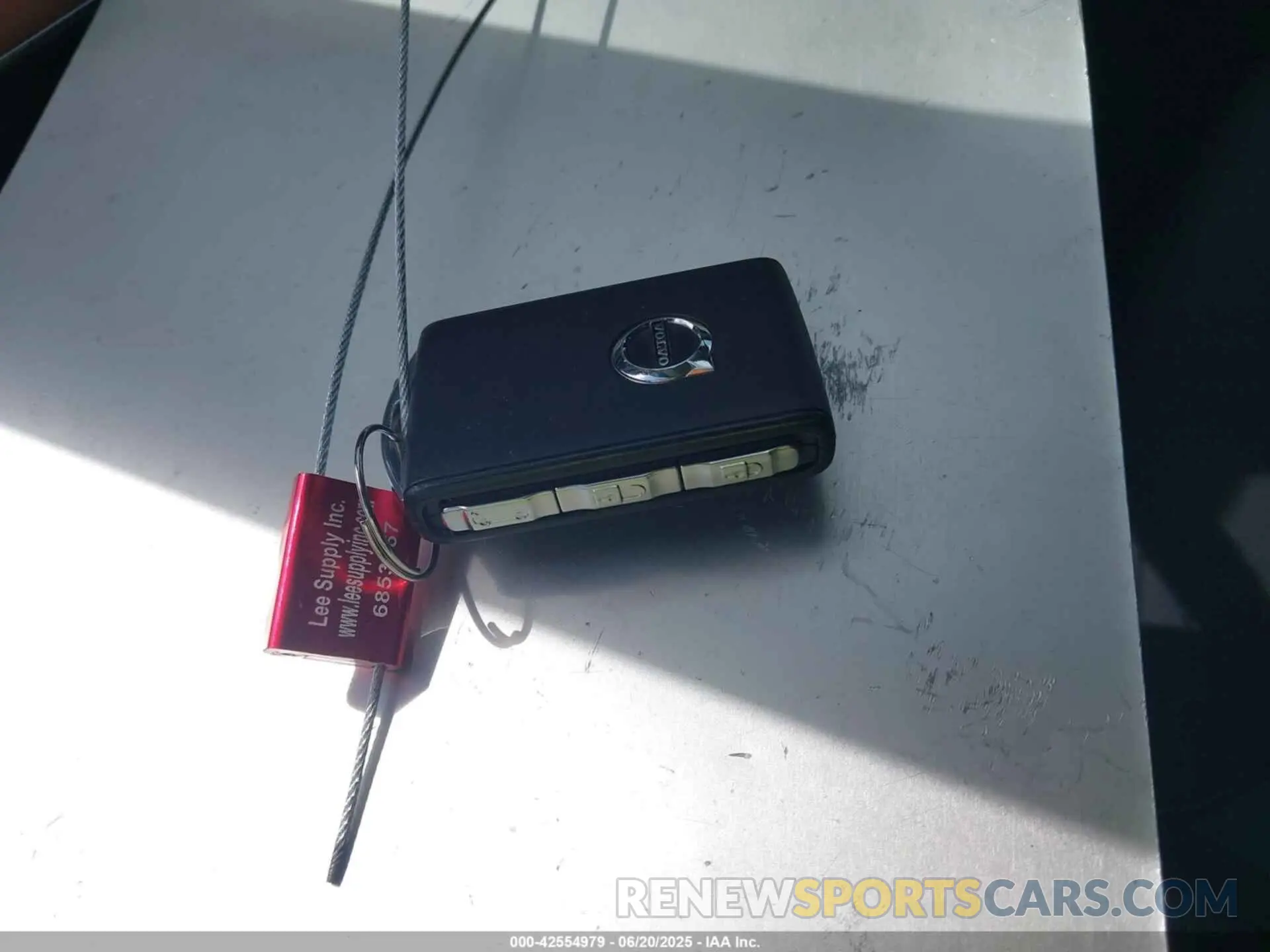 11 Photograph of a damaged car YV4H60CE9R1234070 VOLVO XC90 RECHARGE PLUG-IN HYBRID 2024