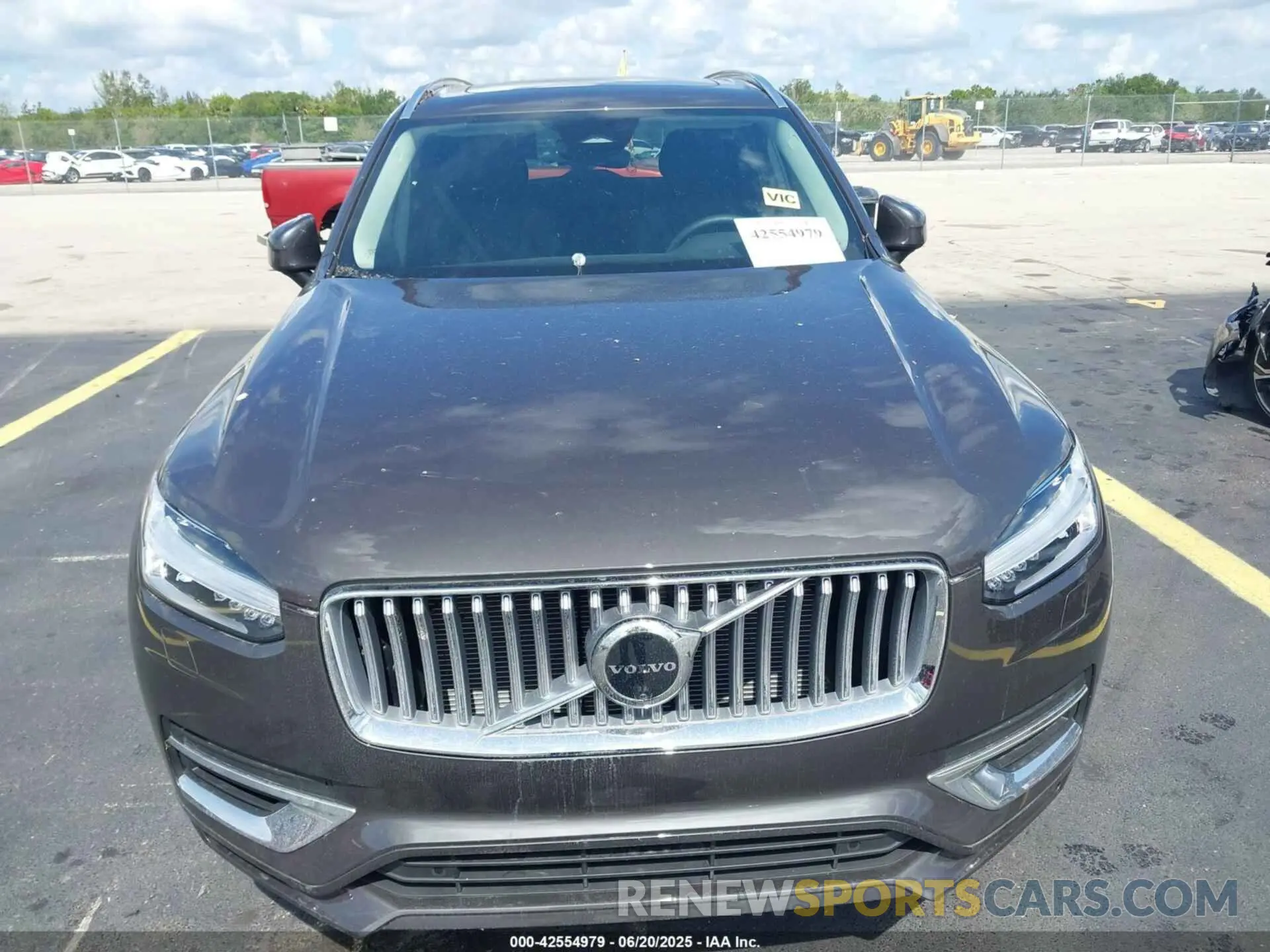 6 Photograph of a damaged car YV4H60CE9R1234070 VOLVO XC90 RECHARGE PLUG-IN HYBRID 2024