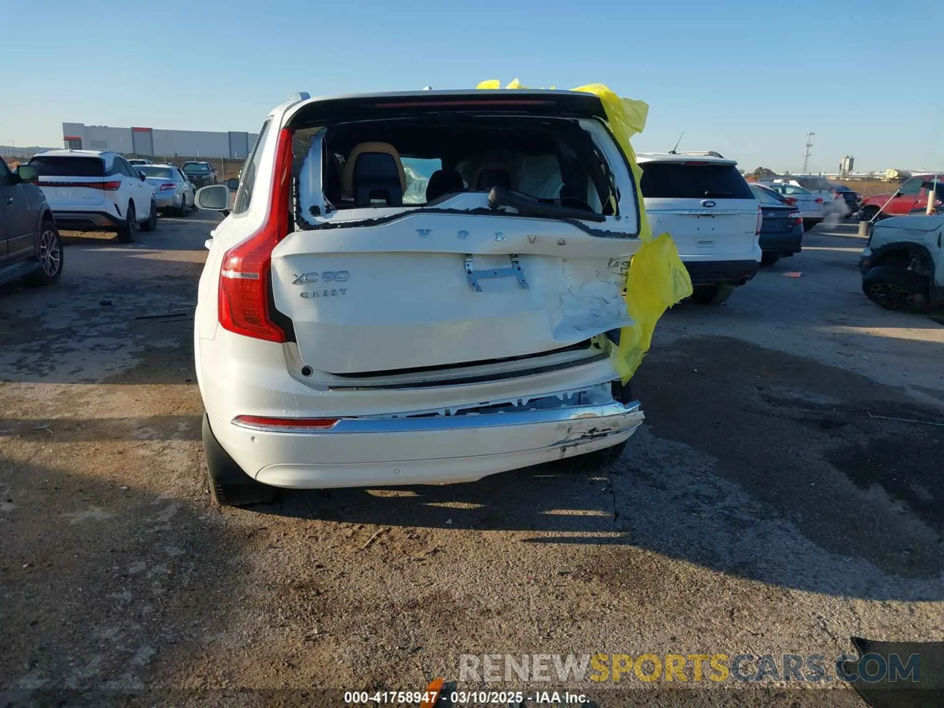 6 Photograph of a damaged car YV4H60CF2R1187327 VOLVO XC90 RECHARGE PLUG-IN HYBRID 2024