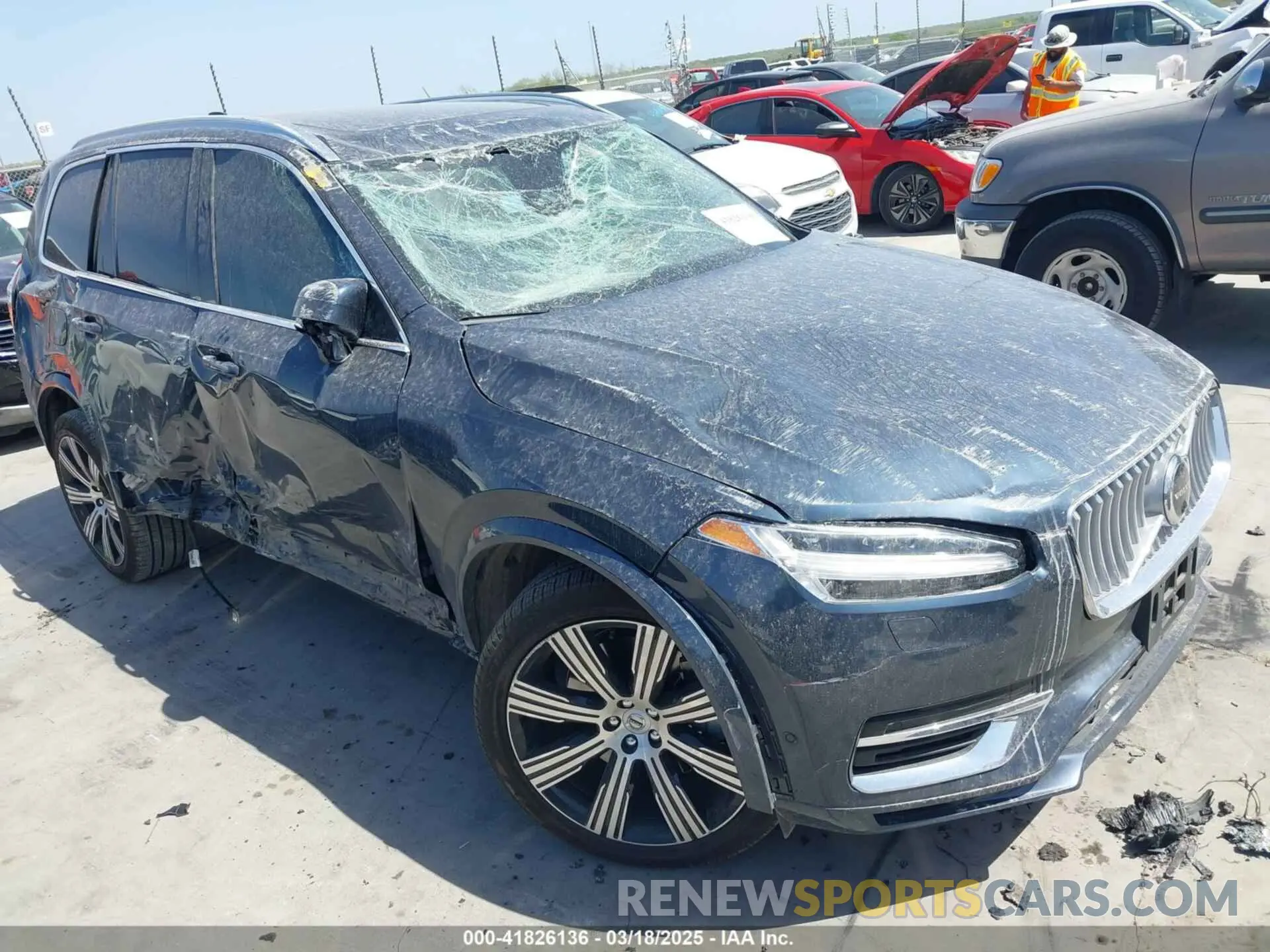 1 Photograph of a damaged car YV4H60LE4R1236342 VOLVO XC90 RECHARGE PLUG-IN HYBRID 2024