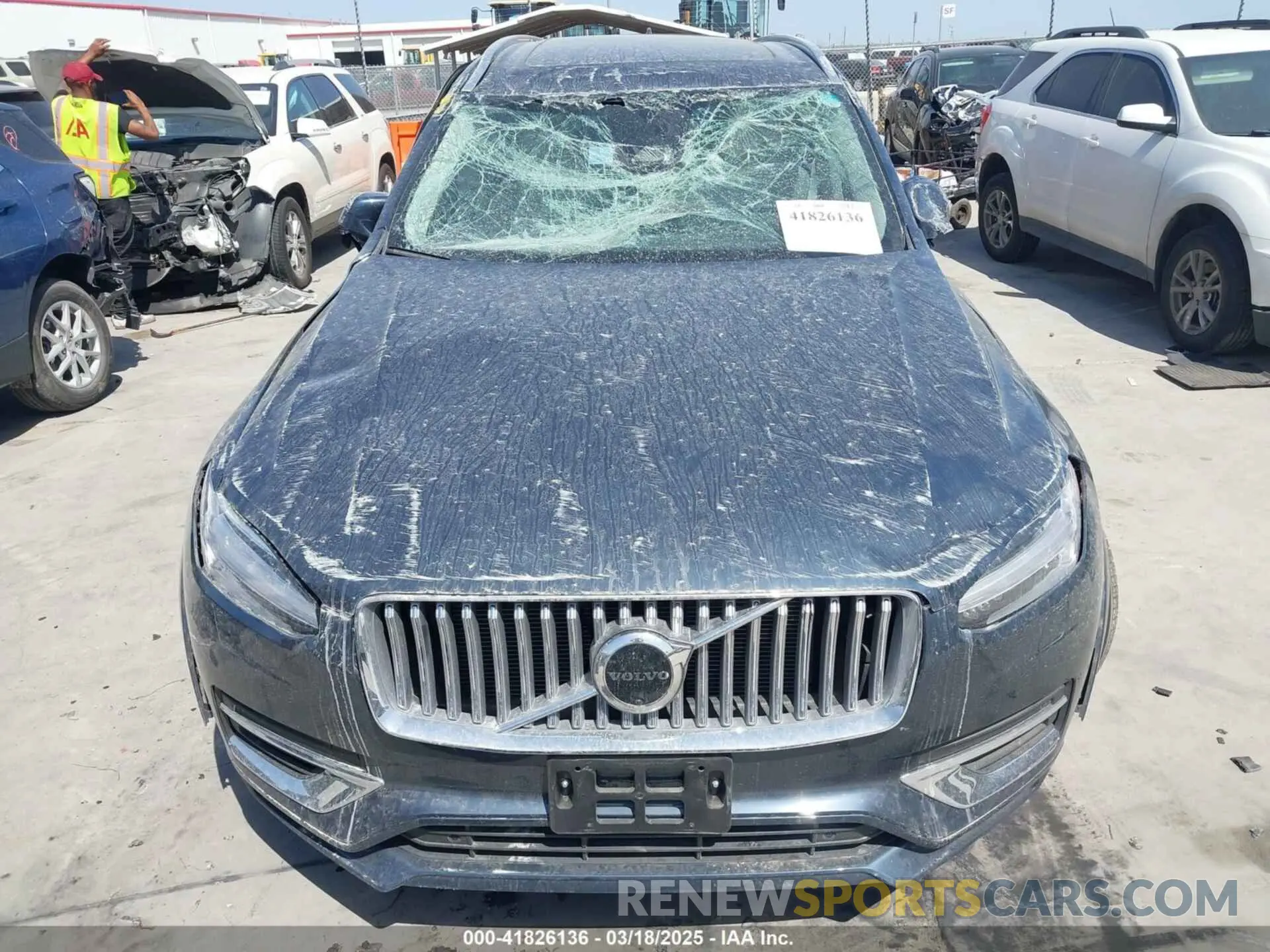 13 Photograph of a damaged car YV4H60LE4R1236342 VOLVO XC90 RECHARGE PLUG-IN HYBRID 2024