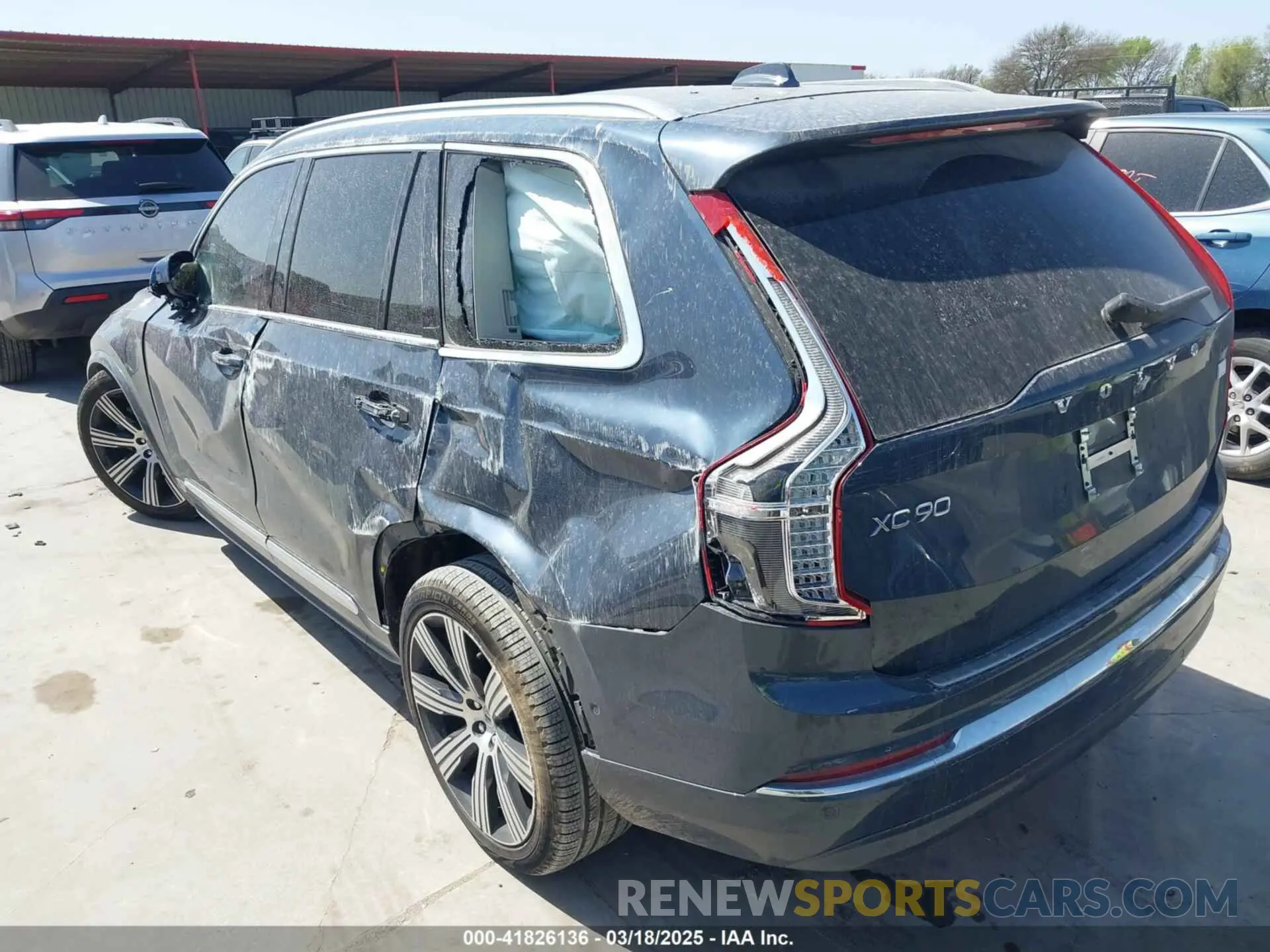 3 Photograph of a damaged car YV4H60LE4R1236342 VOLVO XC90 RECHARGE PLUG-IN HYBRID 2024