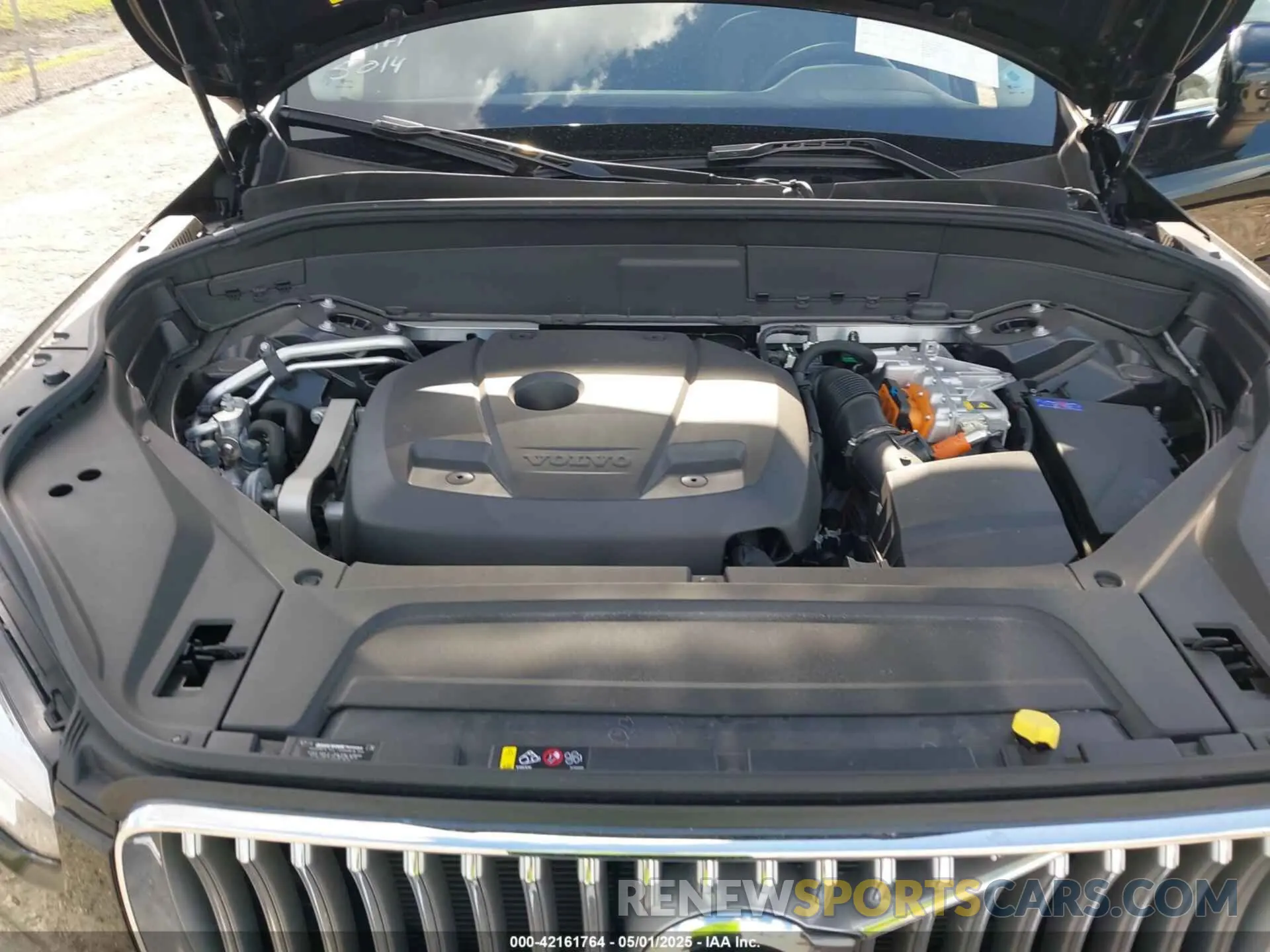 10 Photograph of a damaged car YV4H60LEXR1245014 VOLVO XC90 RECHARGE PLUG-IN HYBRID 2024