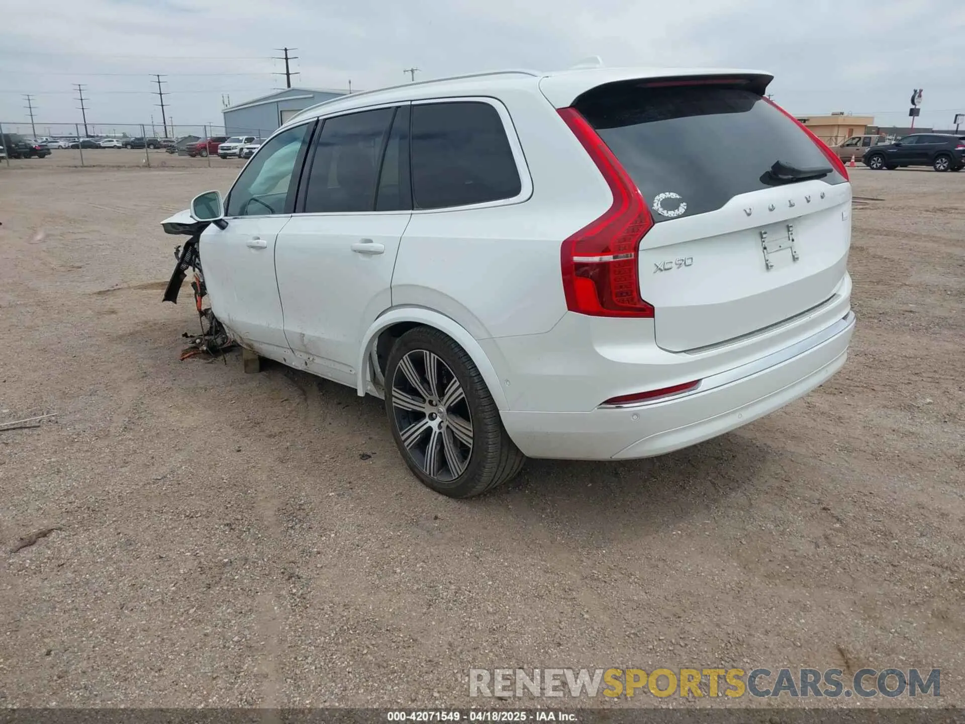 3 Photograph of a damaged car YV4H60LFXR1217884 VOLVO XC90 RECHARGE PLUG-IN HYBRID 2024