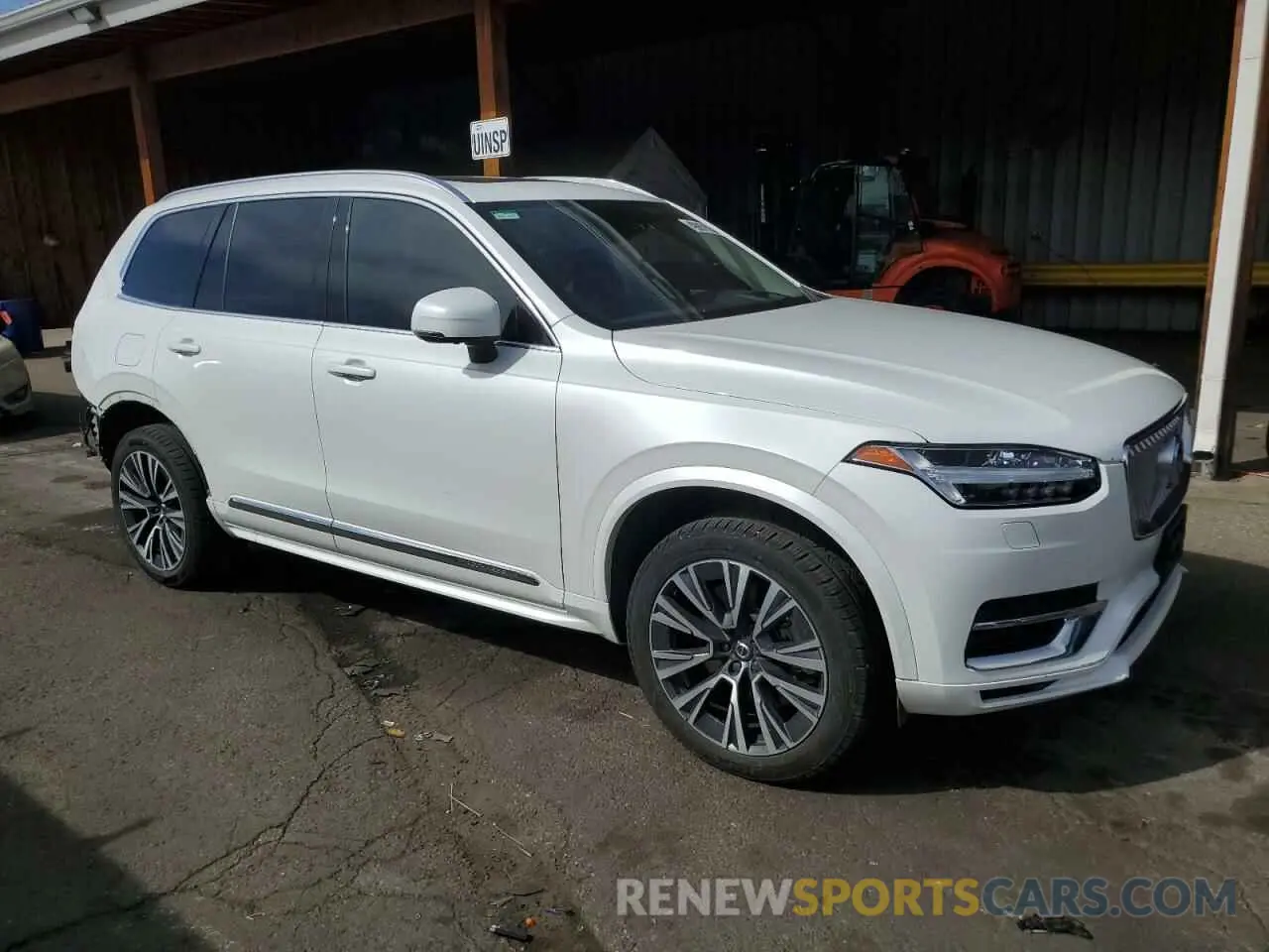 4 Photograph of a damaged car YV4BR00KXM1711511 VOLVO XC90 T8 RE 2021