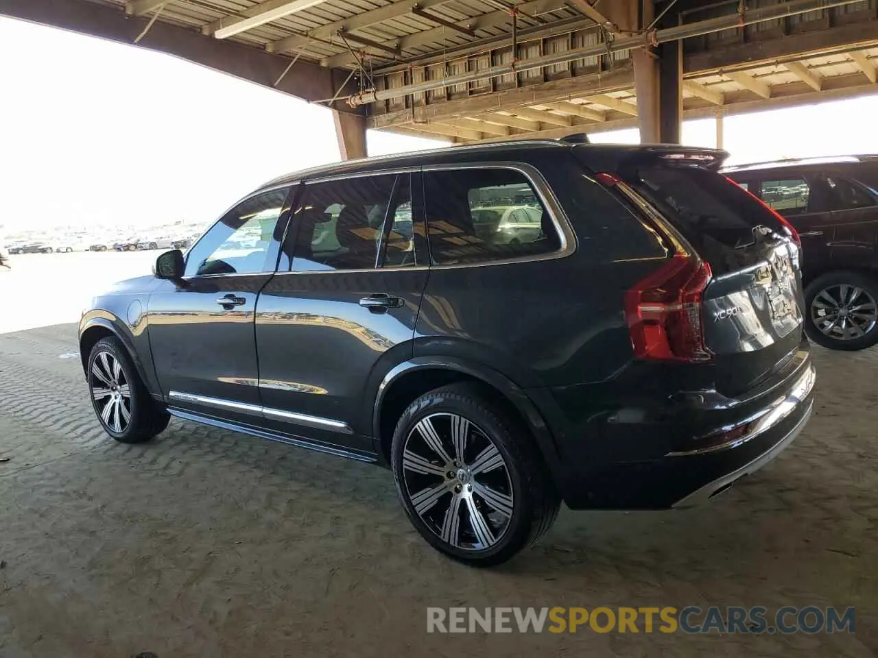 2 Photograph of a damaged car YV4BR00L5M1684257 VOLVO XC90 T8 RE 2021