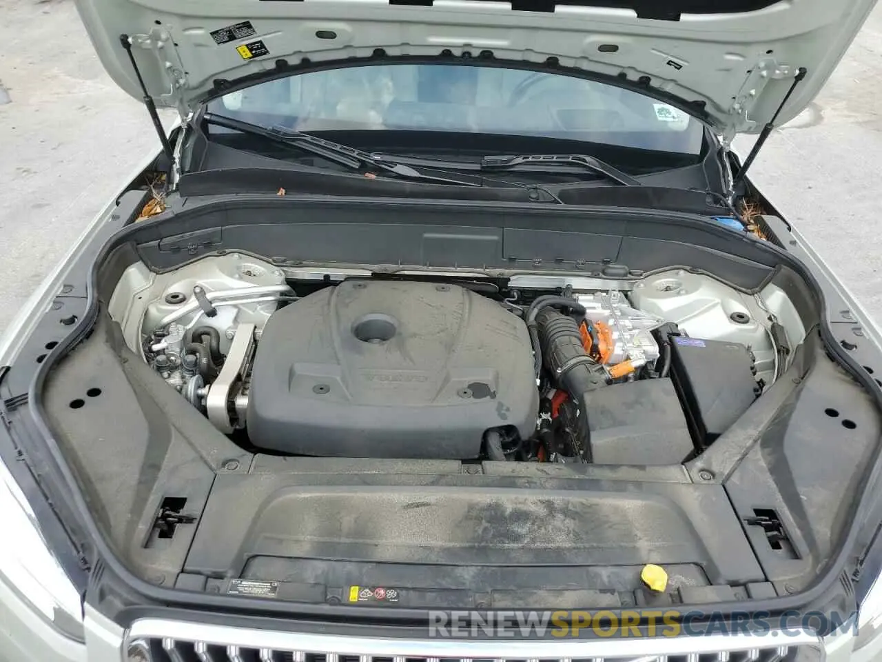 12 Photograph of a damaged car YV4BR00L5M1756476 VOLVO XC90 T8 RE 2021