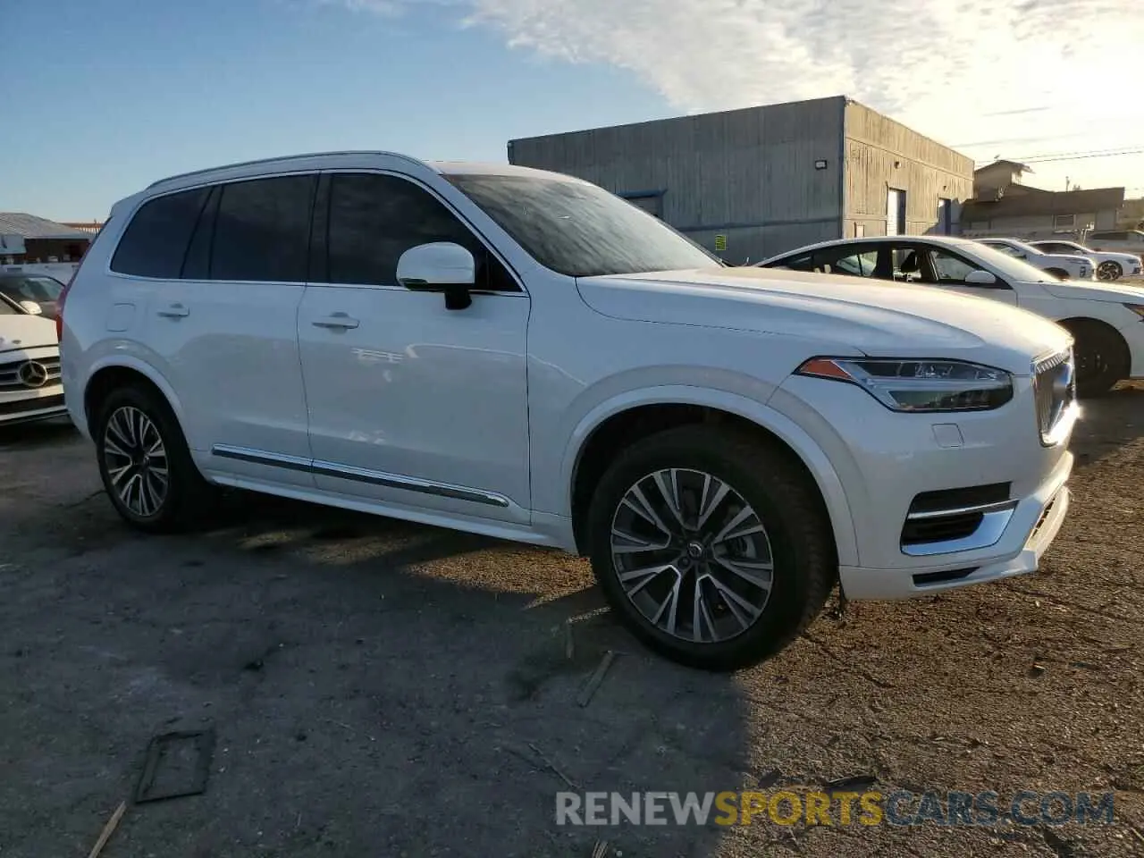 4 Photograph of a damaged car YV4BR0CK1M1675252 VOLVO XC90 T8 RE 2021