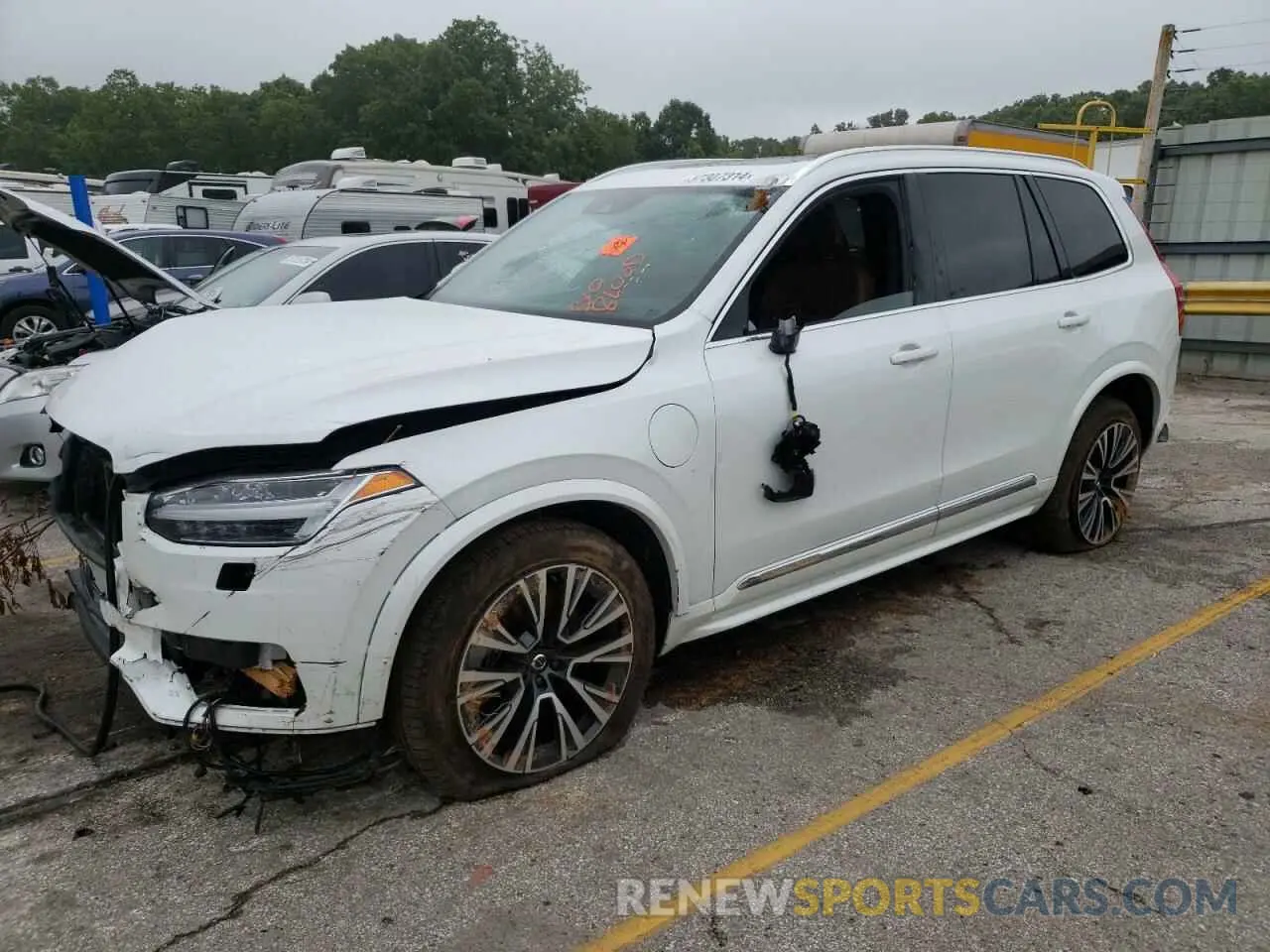 1 Photograph of a damaged car YV4BR0CK7M1742176 VOLVO XC90 T8 RE 2021