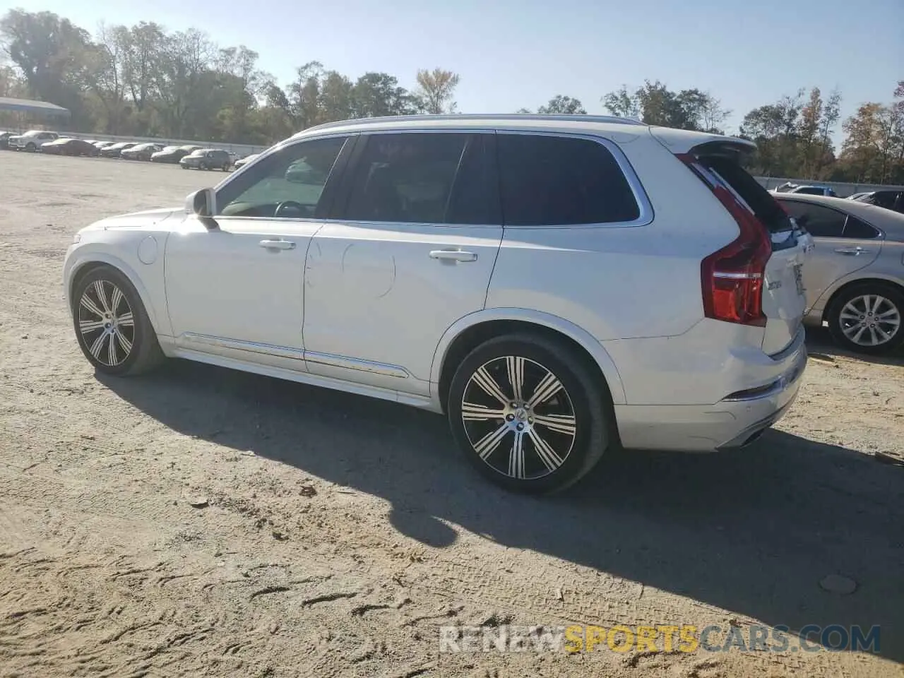 2 Photograph of a damaged car YV4BR0CL2M1672563 VOLVO XC90 T8 RE 2021