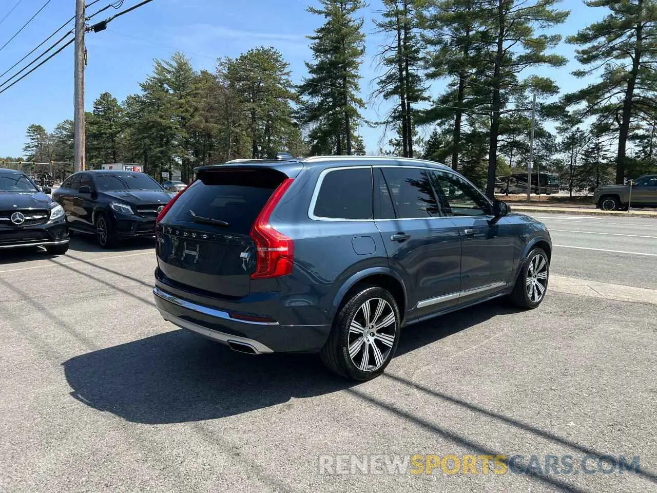 4 Photograph of a damaged car YV4BR0CL8M1708756 VOLVO XC90 T8 RE 2021