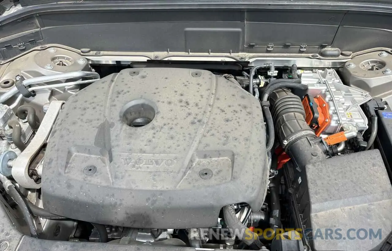7 Photograph of a damaged car YV4BR00LXN1775980 VOLVO XC90 T8 RE 2022