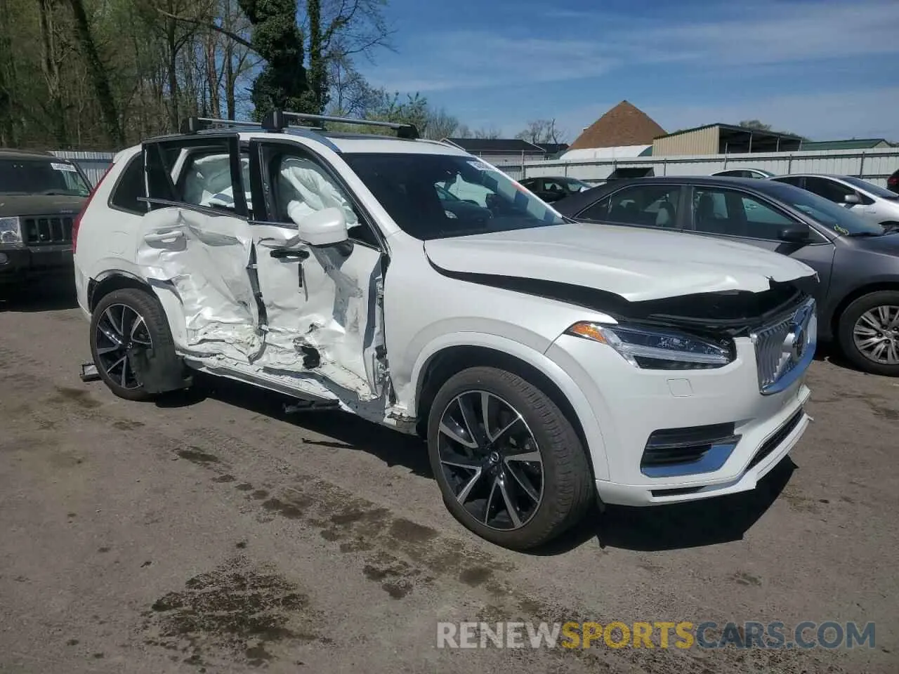 4 Photograph of a damaged car YV4BR00Z0N1809509 VOLVO XC90 T8 RE 2022