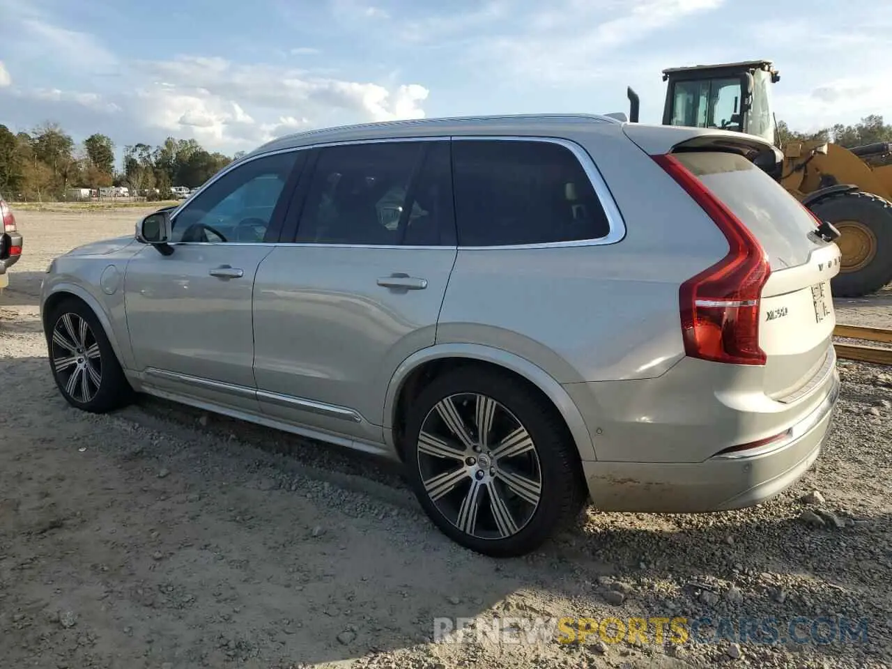 2 Photograph of a damaged car YV4BR0CL7N1815671 VOLVO XC90 T8 RE 2022