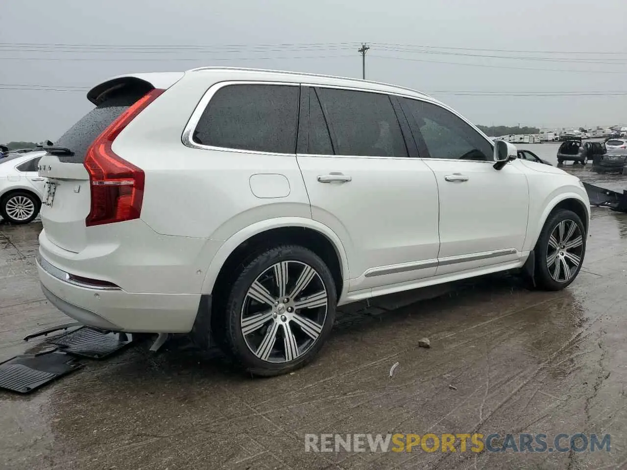 3 Photograph of a damaged car YV4H60CL3N1849934 VOLVO XC90 T8 RE 2022