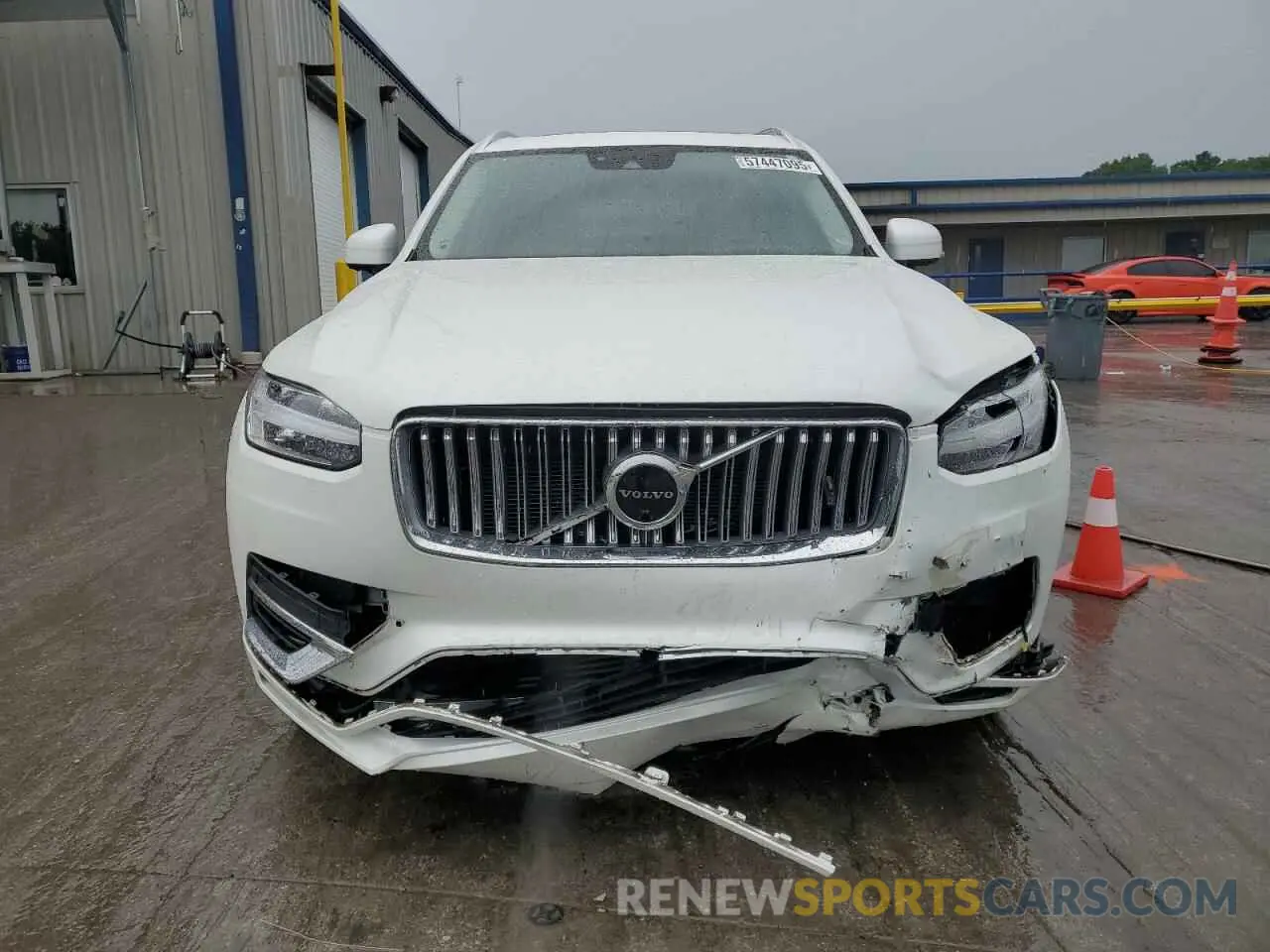 5 Photograph of a damaged car YV4H60CL3N1849934 VOLVO XC90 T8 RE 2022