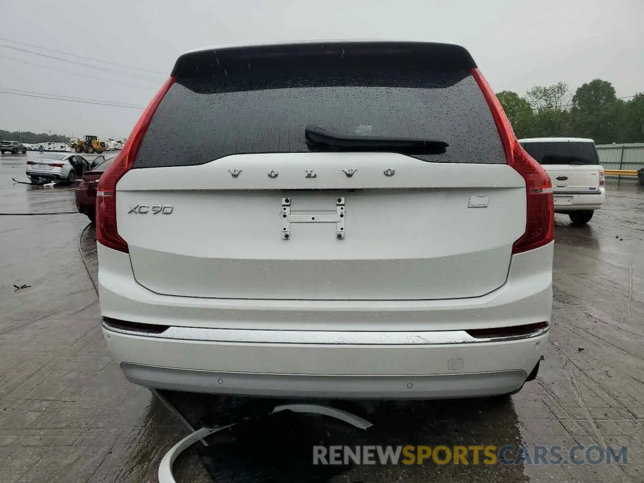 6 Photograph of a damaged car YV4H60CL3N1849934 VOLVO XC90 T8 RE 2022
