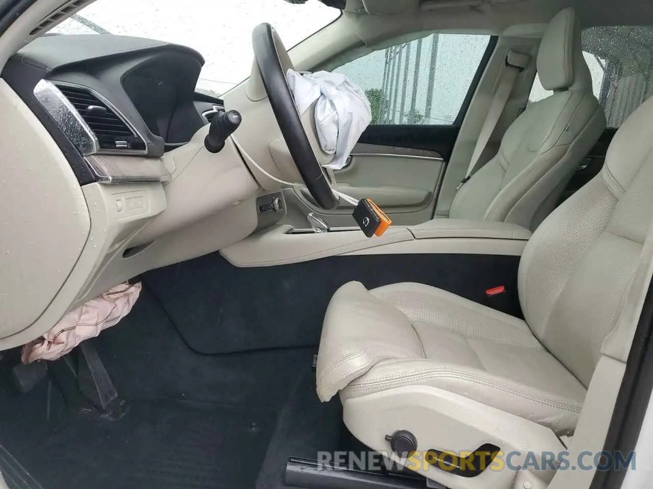 7 Photograph of a damaged car YV4H60CL3N1849934 VOLVO XC90 T8 RE 2022