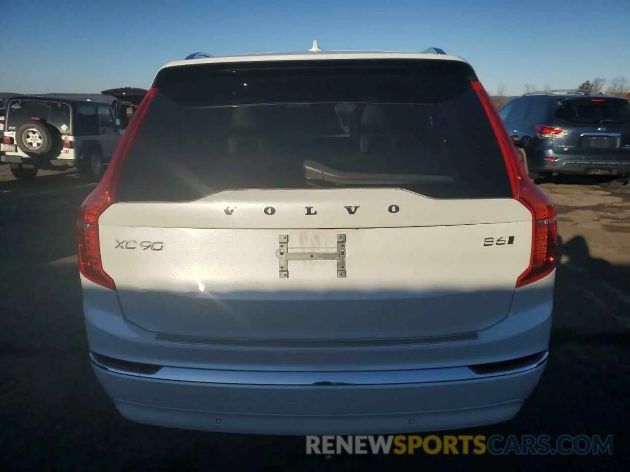 6 Photograph of a damaged car YV4062PA3P1936429 VOLVO XC90 ULTIM 2023