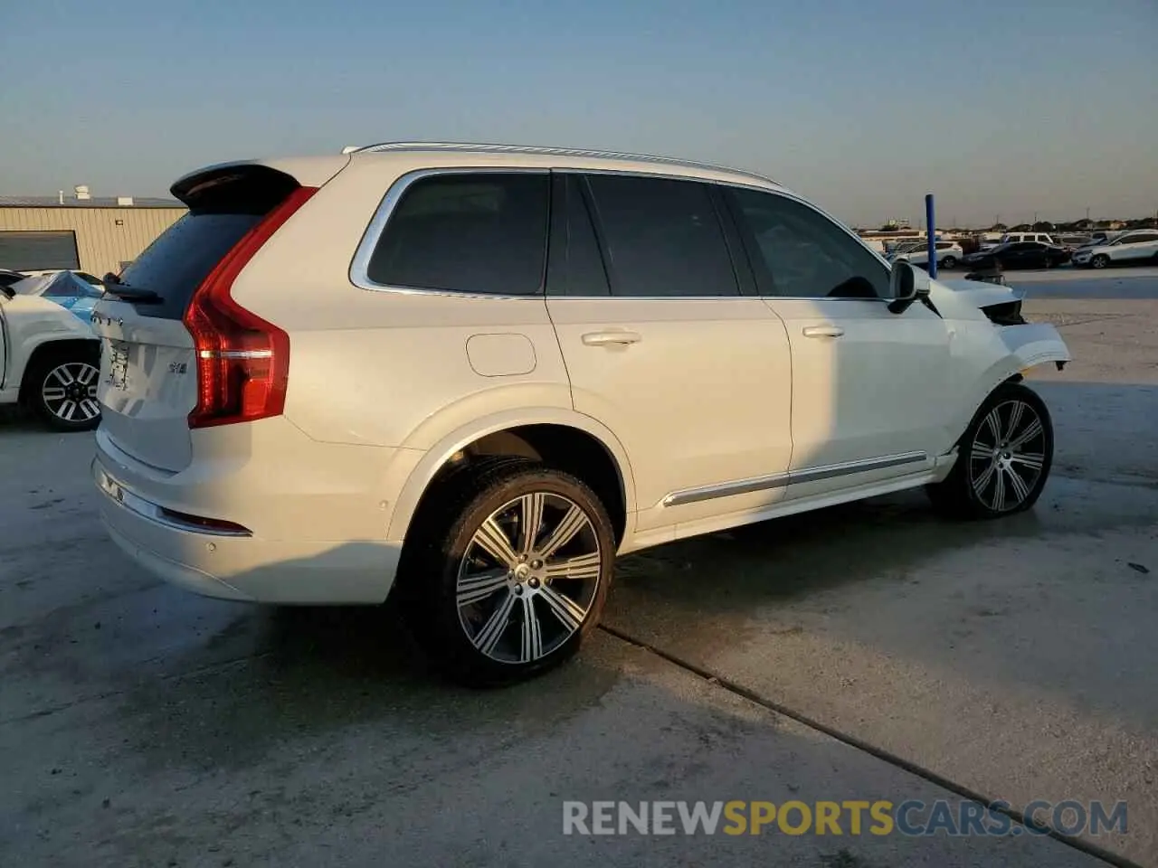 3 Photograph of a damaged car YV4062JF7R1227008 VOLVO XC90 ULTIM 2024