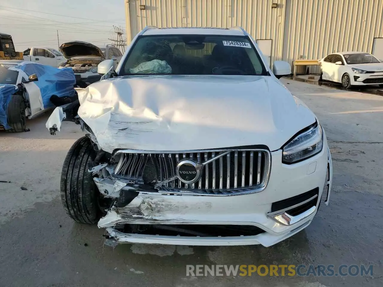 5 Photograph of a damaged car YV4062JF7R1227008 VOLVO XC90 ULTIM 2024
